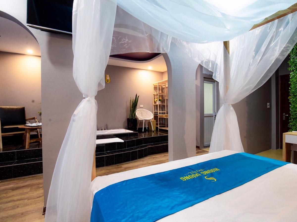 Hotel Khach San Huong Duong Hanoi Exterior foto